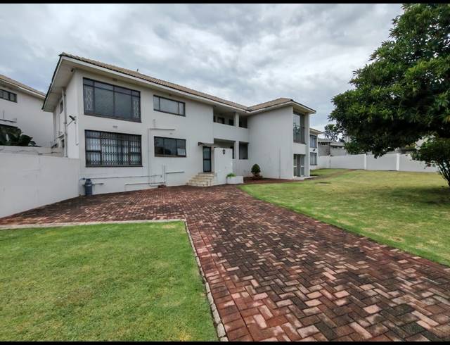 2 BEDROOM TOWNHOUSE FOR SALE IN THREE RIVERS